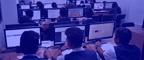 ACLC Pasig: Computer Science courses offered .